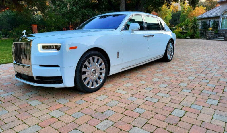 2019 rolls royce phantom ewb 4dr sedan 17