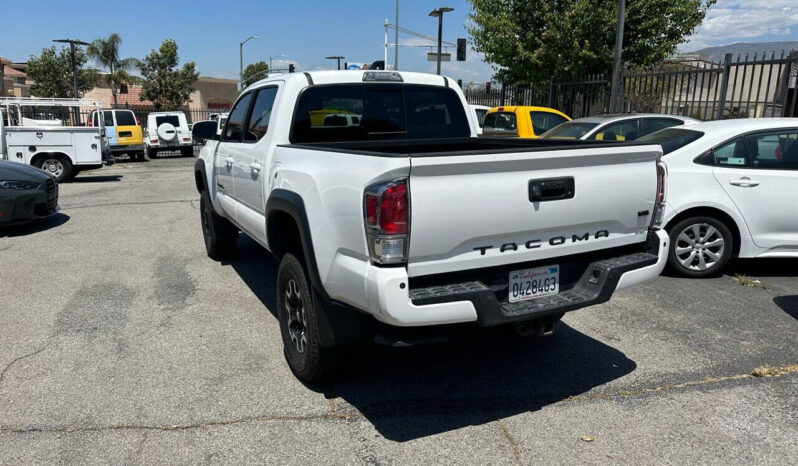 
								Toyota Tacoma 2021 full									