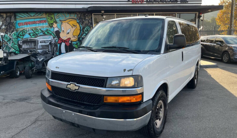 2011 chevrolet express lt 2500 3dr passenger van