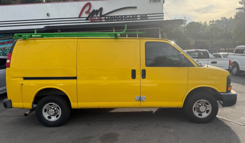 
								Chevrolet Express 2012 full									