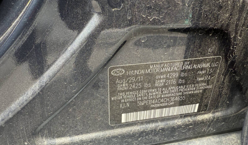 
								Hyundai Sonata 2012 full									