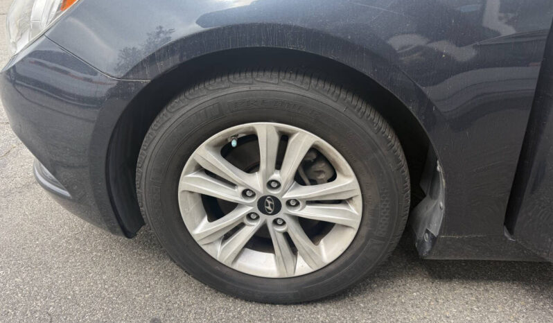 
								Hyundai Sonata 2012 full									